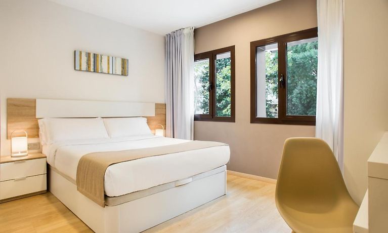 Xin mao hotel china